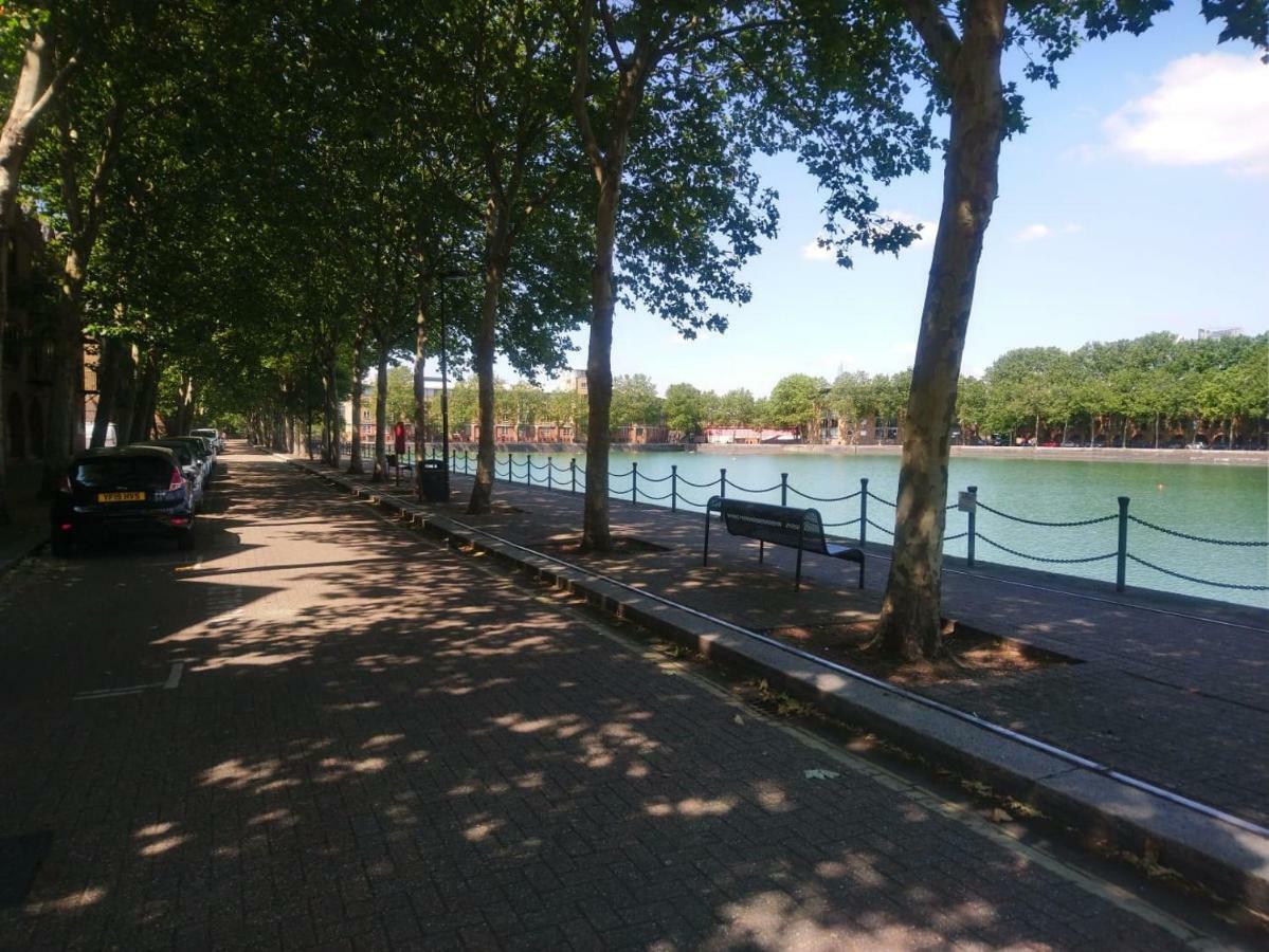 Dockside Villa Londra Dış mekan fotoğraf