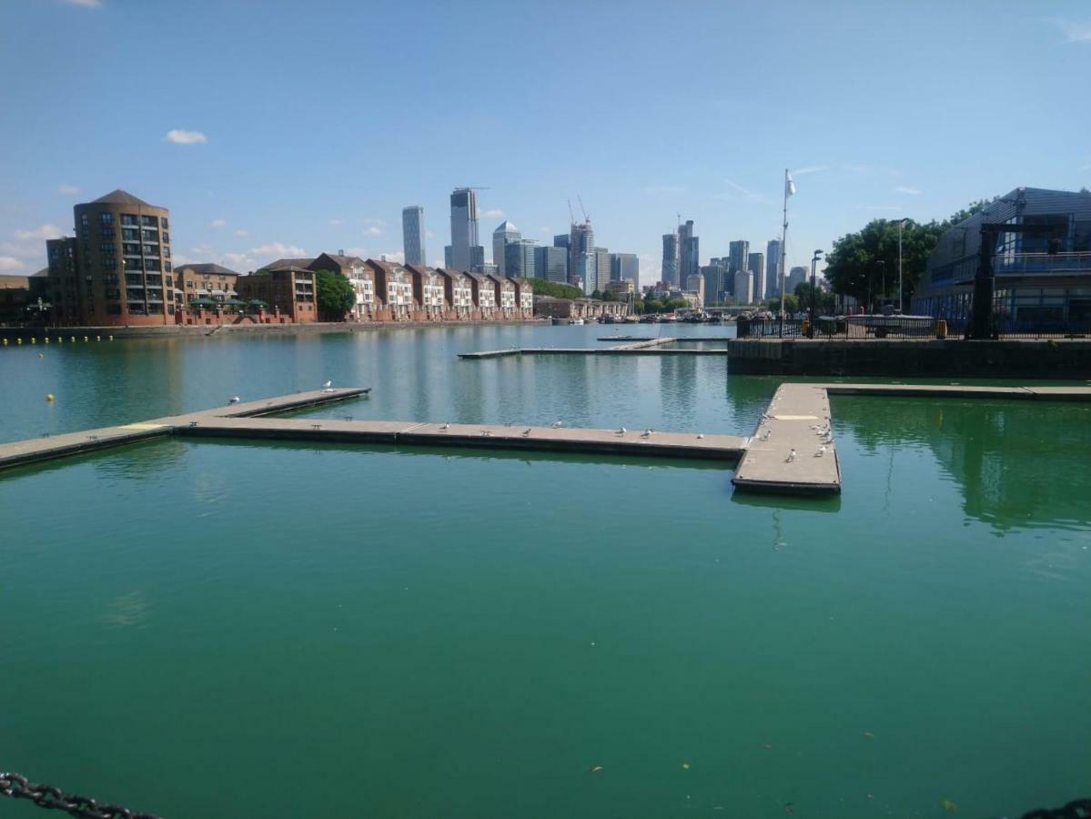 Dockside Villa Londra Dış mekan fotoğraf